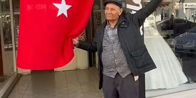 80 yaşındaki Bayram Ünlü’nün Cumhuriyet coşkusu duygulandırdı!